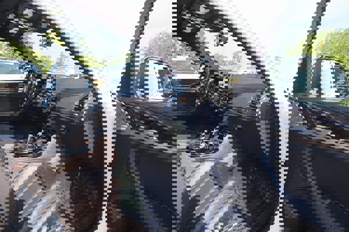 Used 2022 BMW X4 xDrive30i w/ Convenience Package image 61