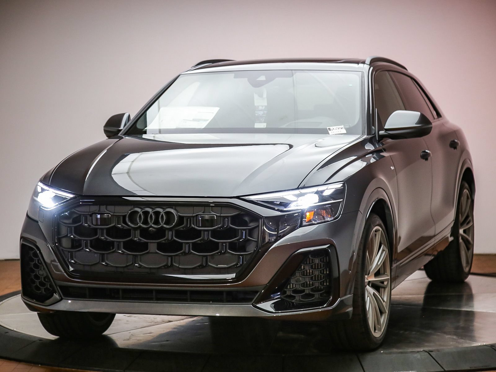 New 2026 Audi Q8 Prestige