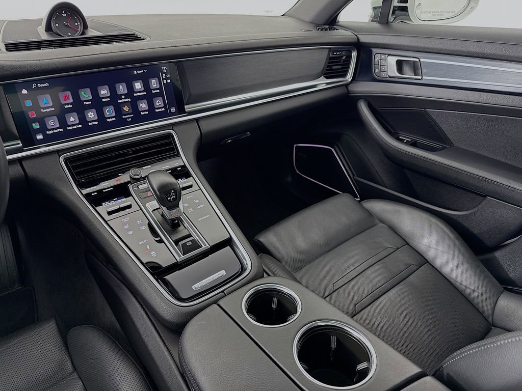 Certified 2022 Porsche Panamera 4 Platinum Edition AWD/4WD image 26