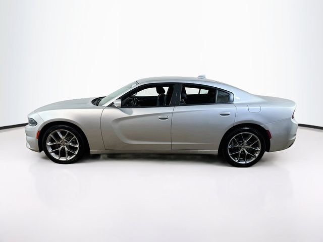 Used 2022 Dodge Charger SXT w/ Plus Group RWD image 5