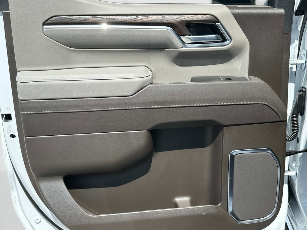 New 2026 GMC Sierra 1500 SLT w/ SLT Premium Package image 14