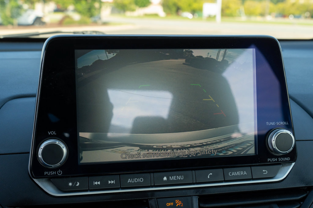 Used 2024 Nissan Altima 2.5 SV FWD image 27