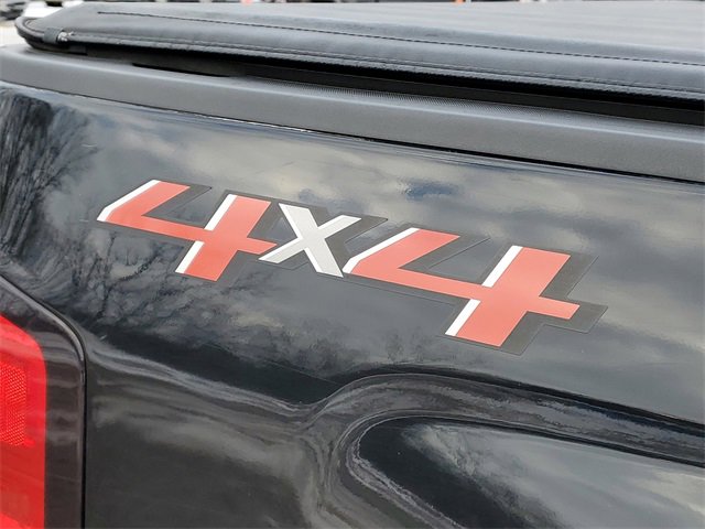 Used 2018 Chevrolet Silverado 1500 Custom w/ Custom Value Package image 7