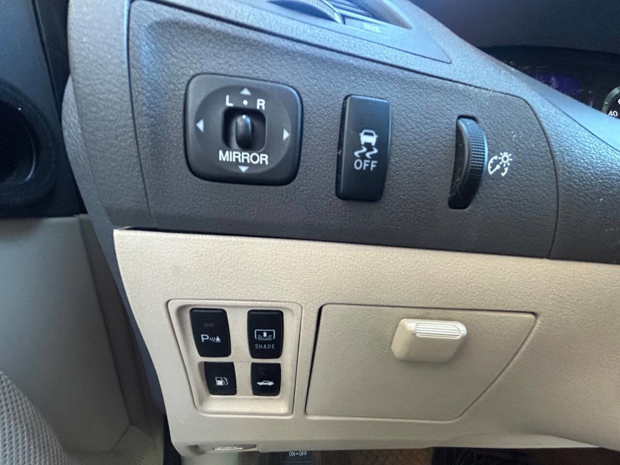 Used 2011 Lexus ES 350 FWD image 25