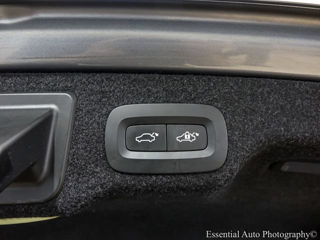 Used 2018 Volvo S90 T5 Momentum w/ Convenience Package AWD/4WD image 22