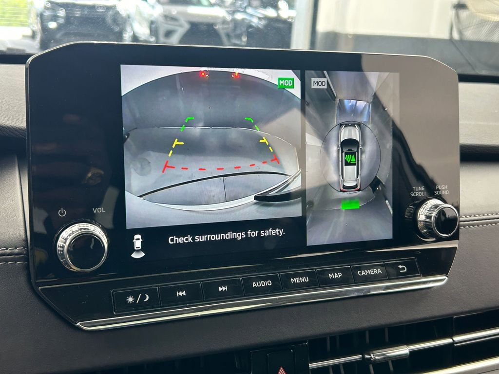 New 2025 Mitsubishi Outlander SE image 18