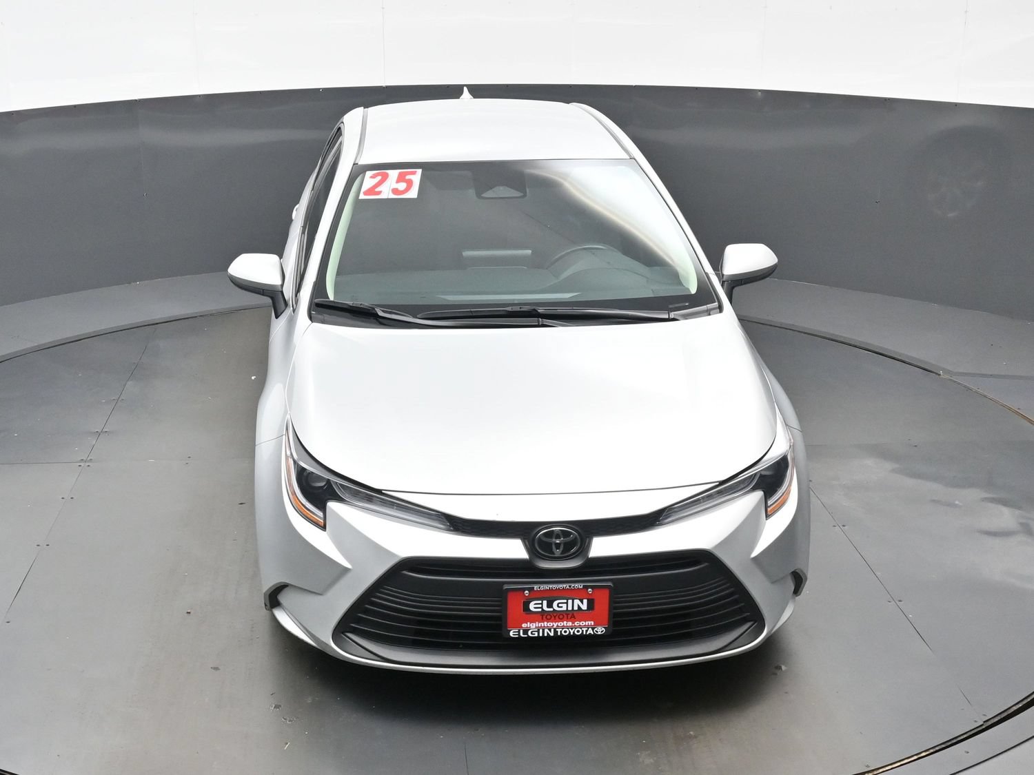 Used 2025 Toyota Corolla LE FWD image 33