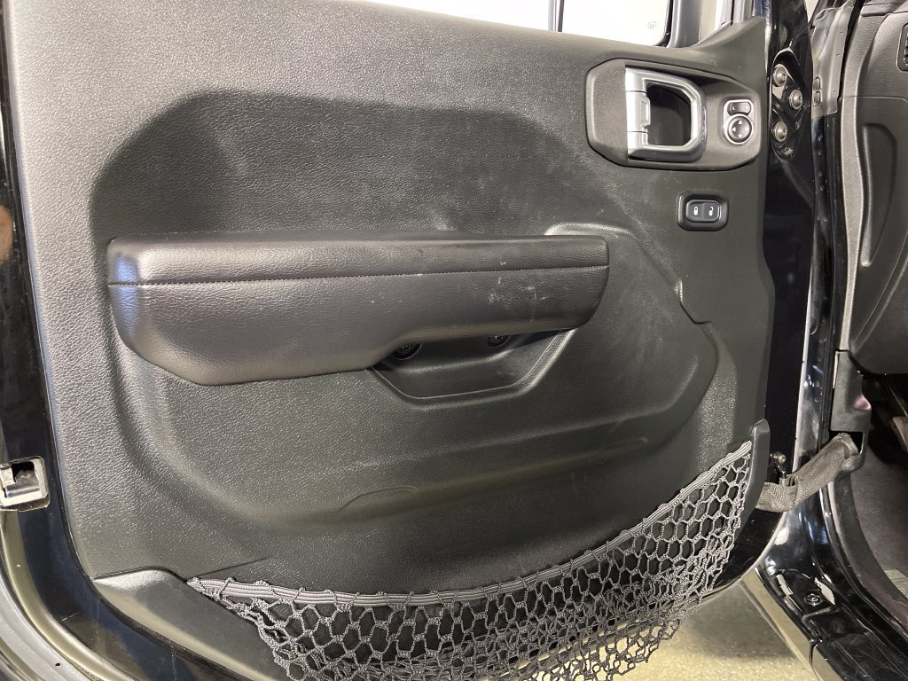 Used 2021 Jeep Wrangler Unlimited Sport AWD/4WD image 19