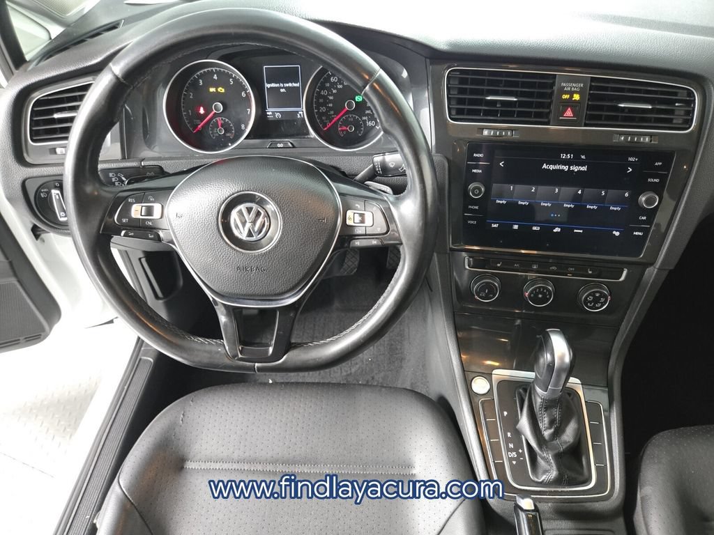 Used 2018 Volkswagen Golf SE FWD image 15