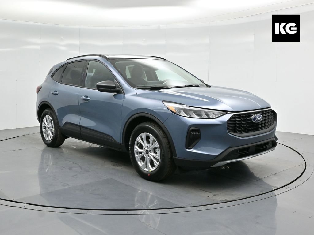 New 2025 Ford Escape Active