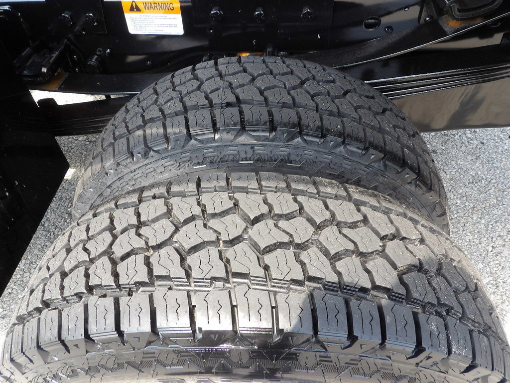 Used 2023 Ford F350 XL w/ Snow Plow Prep Package AWD/4WD image 75