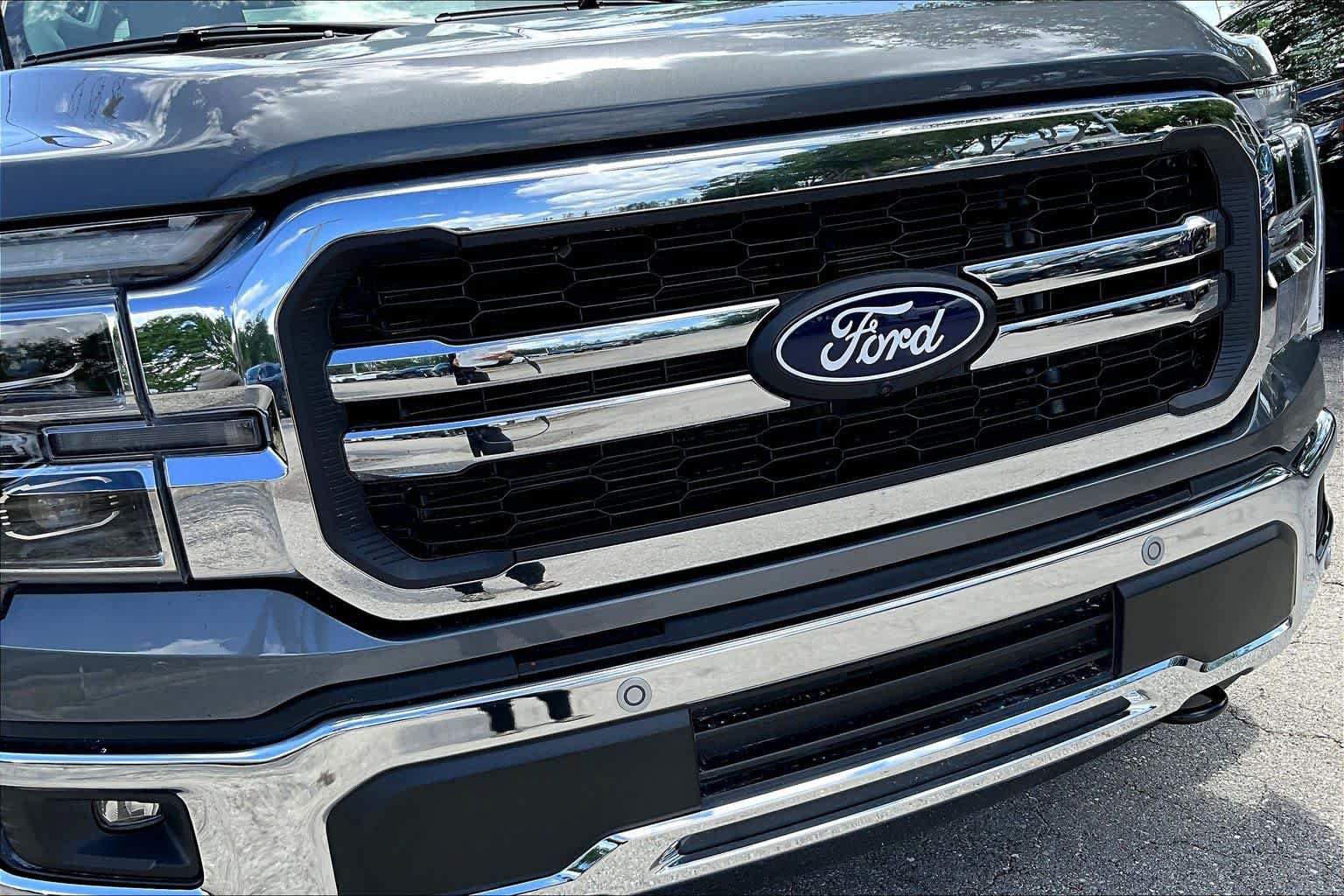 Used 2025 Ford F150 Lariat AWD/4WD image 51