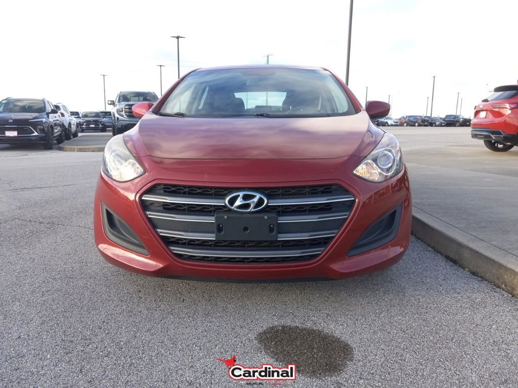 Used 2017 Hyundai Elantra GT image 16
