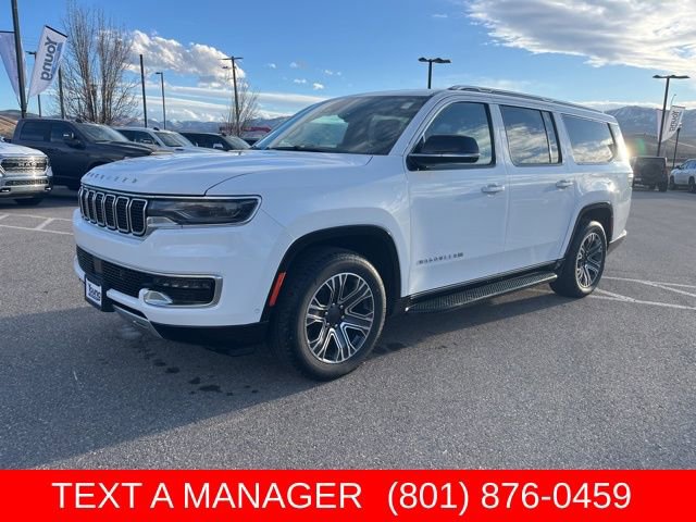 Used 2024 Jeep Wagoneer L Series II w/ Flexible Seating Group AWD/4WD image 8