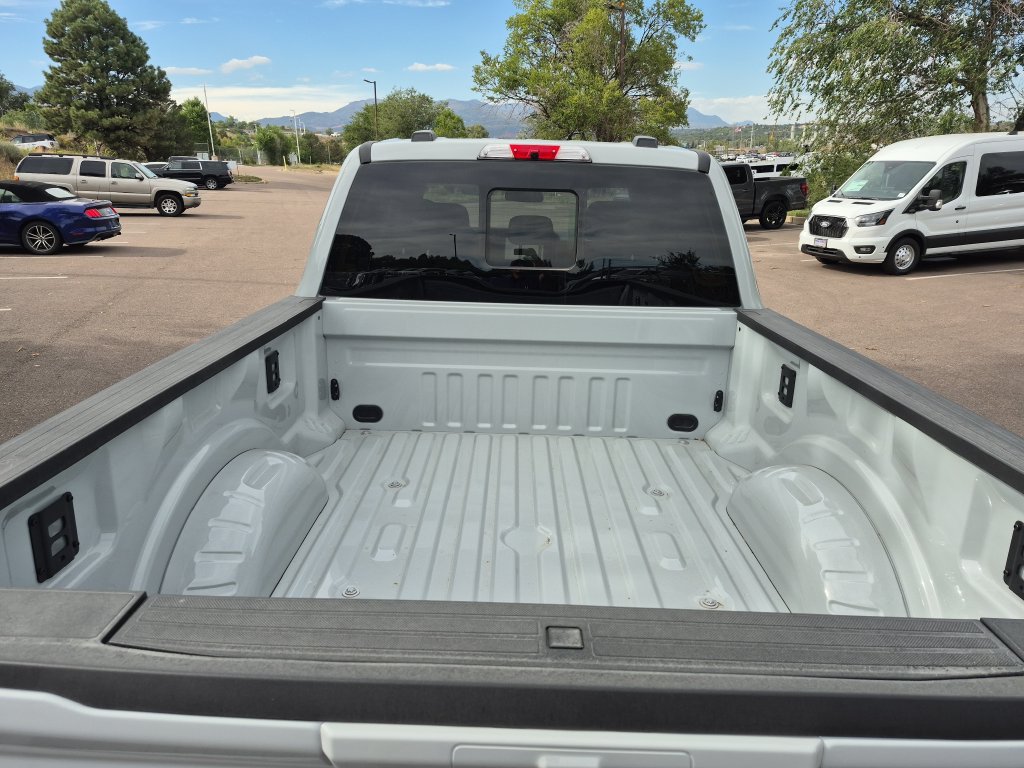New 2026 Ford F350 XLT w/ XLT Premium Package AWD/4WD image 5