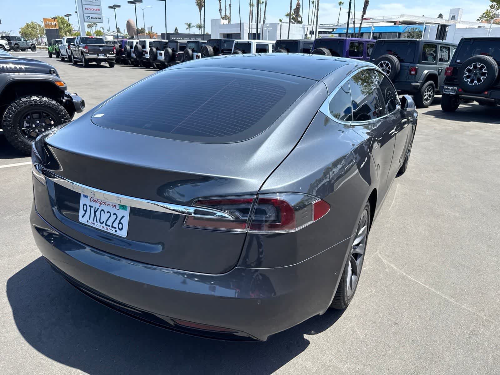 Used 2018 Tesla Model S 75D AWD/4WD image 16