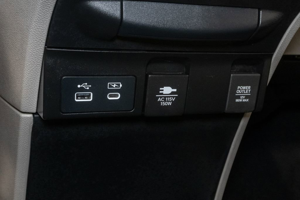 Used 2026 Honda Odyssey Elite image 23