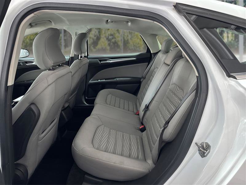 Used 2016 Ford Fusion S image 10