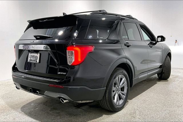 Used 2022 Ford Explorer XLT w/ XLT Sport Appearance Package image 5