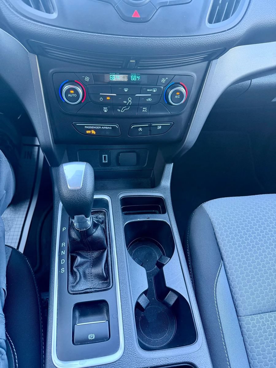 Used 2017 Ford Escape SE AWD/4WD image 31
