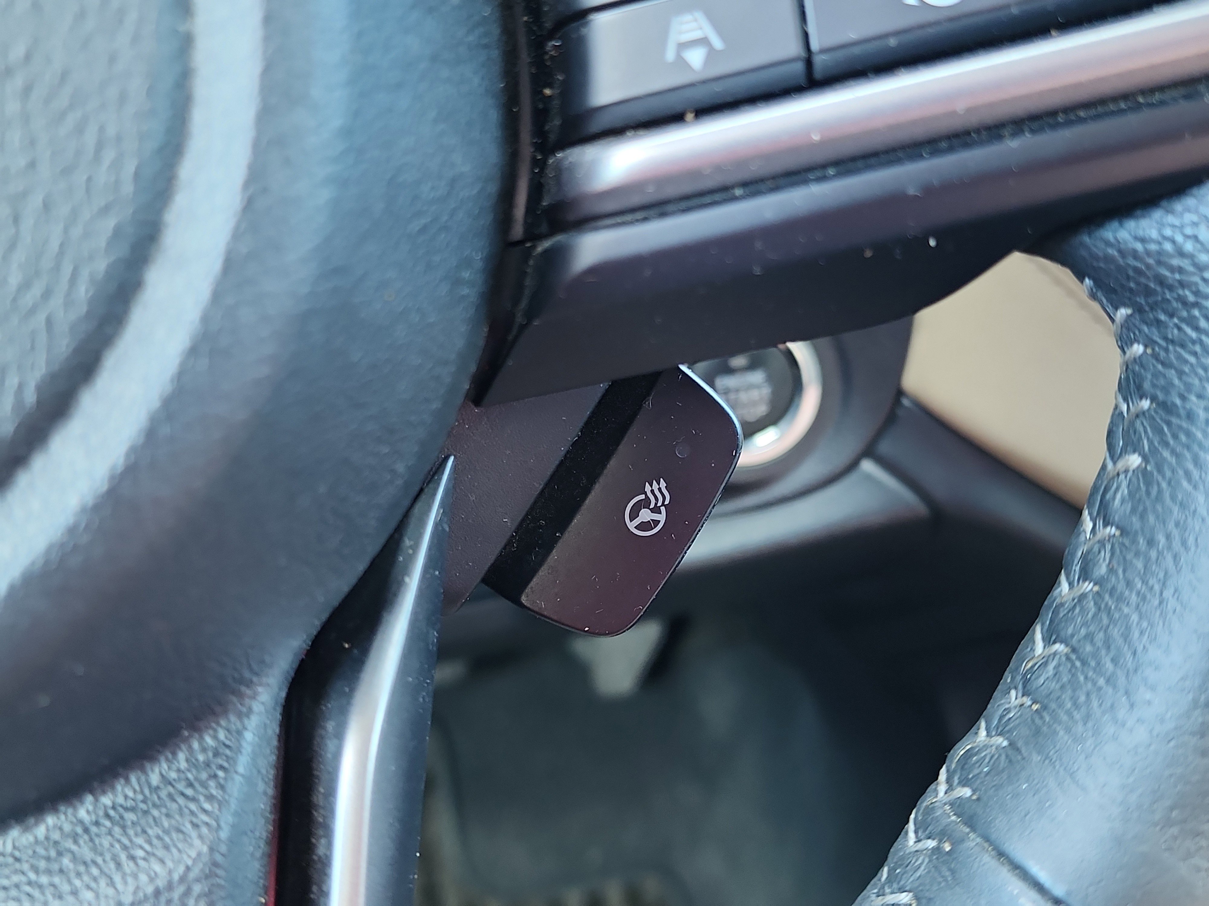 Used 2020 Subaru Outback Limited image 22