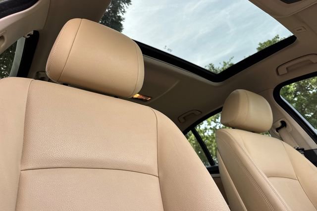 Used 2016 BMW 535i Sedan RWD image 20