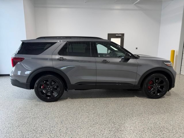 Used 2022 Ford Explorer ST w/ Equipment Group 401A AWD/4WD image 37