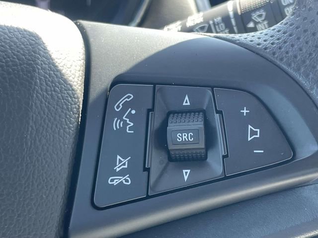 Used 2022 Chevrolet Trax LS AWD/4WD image 22