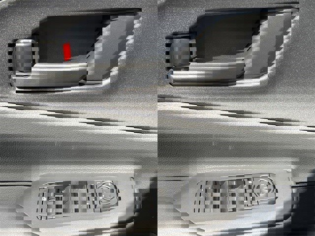 New 2026 Toyota Prius LE image 21