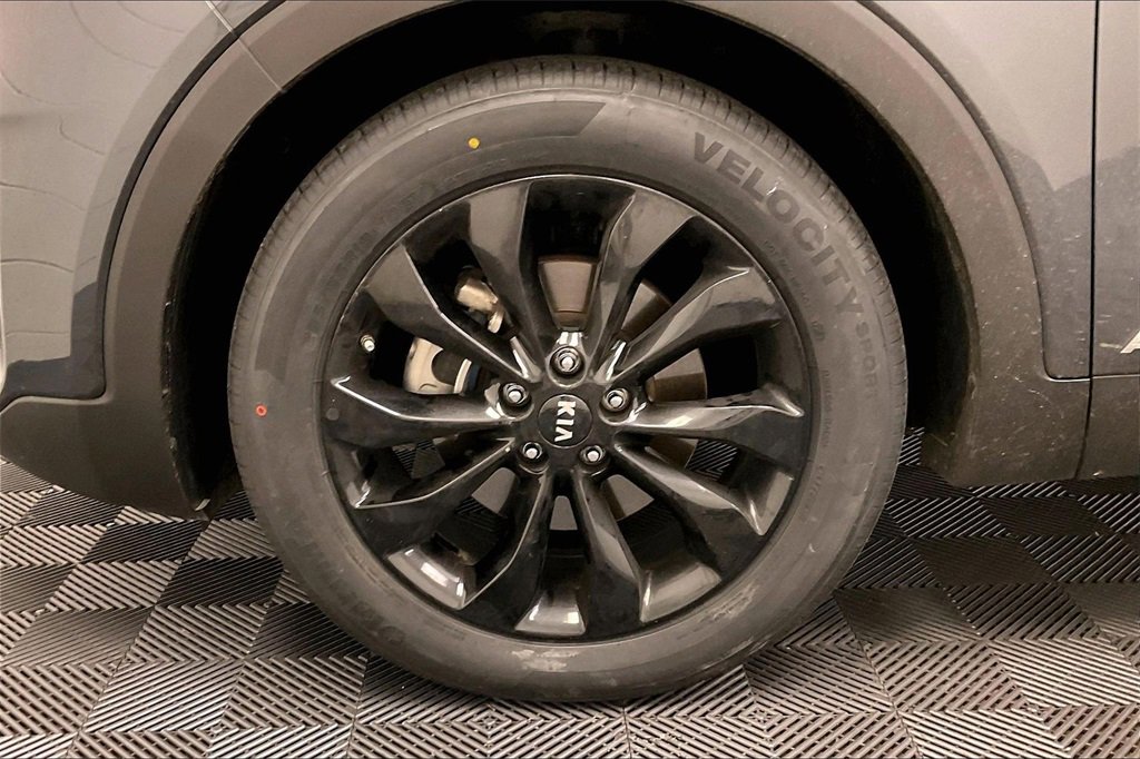 Used 2020 Kia Sorento EX image 7