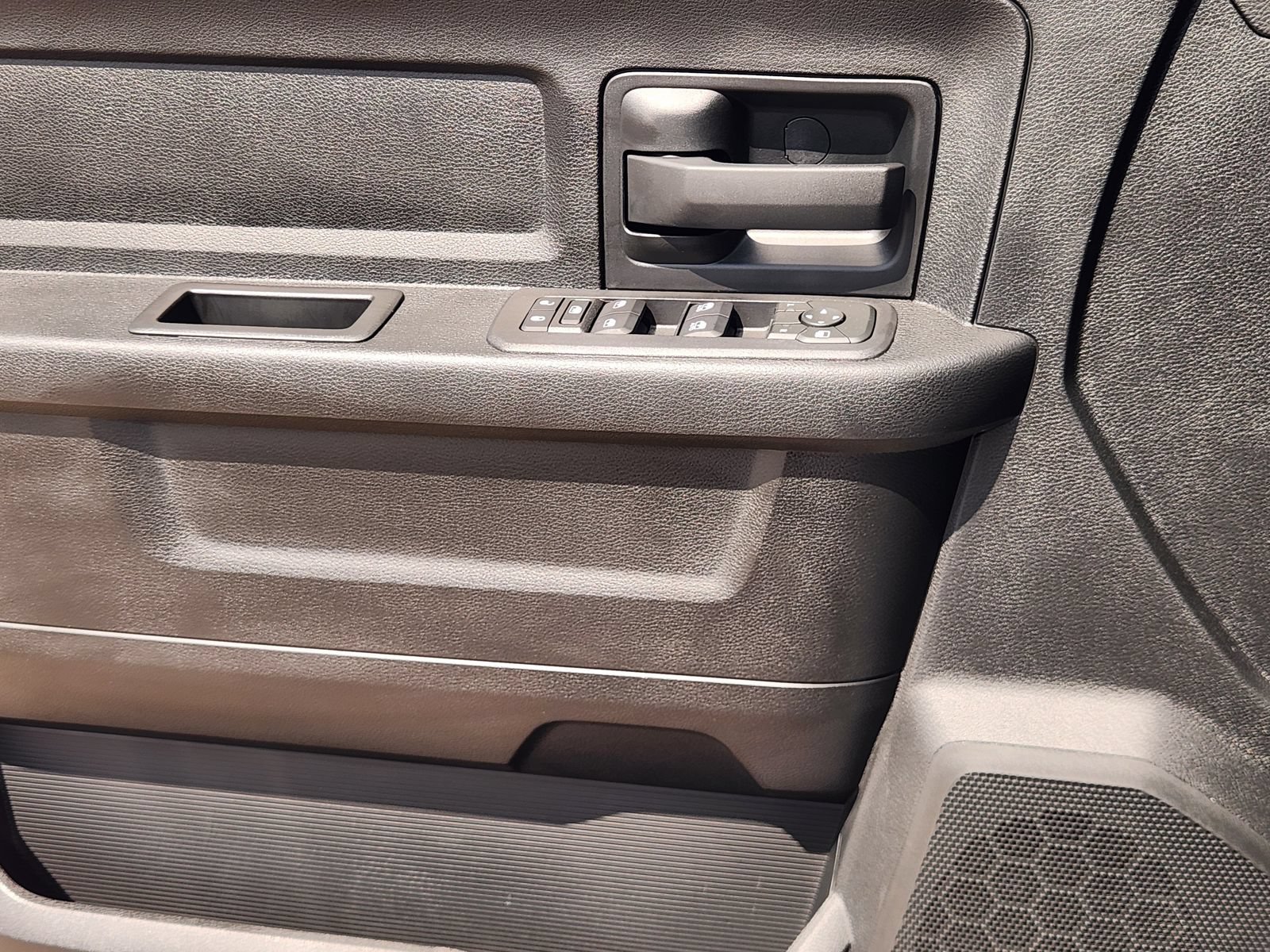 New 2026 RAM 3500 Tradesman AWD/4WD image 20