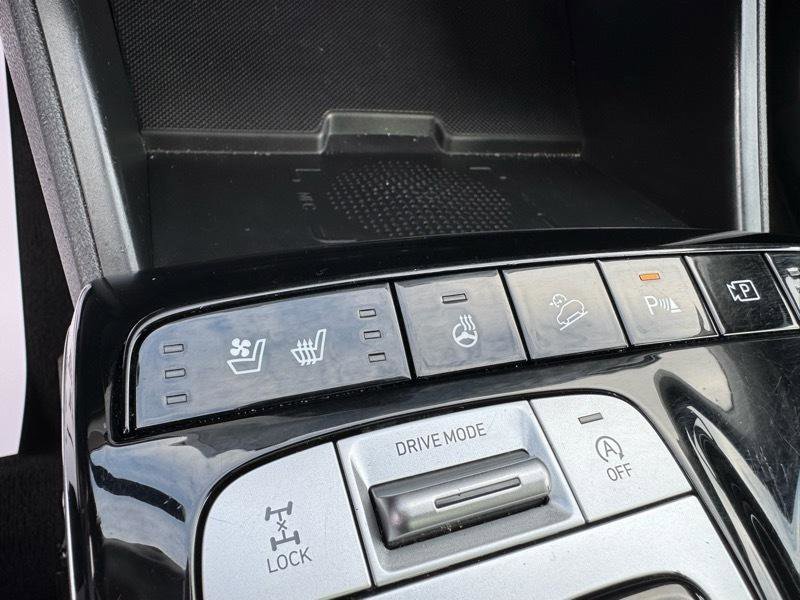 Used 2022 Hyundai Tucson Limited AWD/4WD image 22