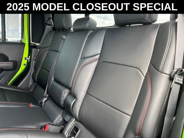 New 2025 Jeep Gladiator Rubicon AWD/4WD image 17