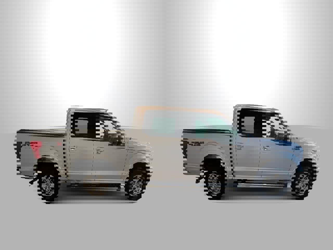 Used 2018 Ford F150 Lariat image 9