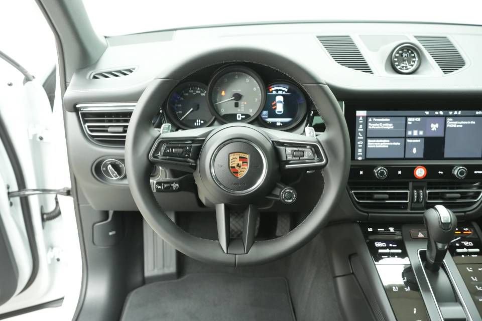 New 2026 Porsche Macan S AWD/4WD image 13