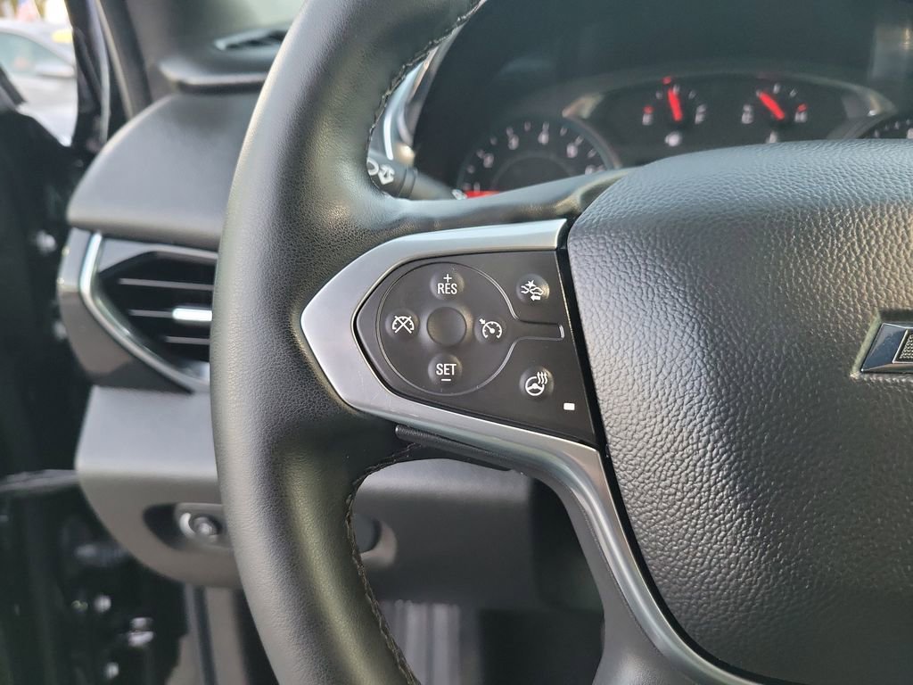Used 2023 Chevrolet Traverse RS image 19