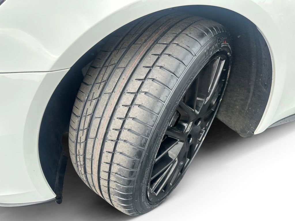 Used 2019 Porsche Panamera 4 image 9