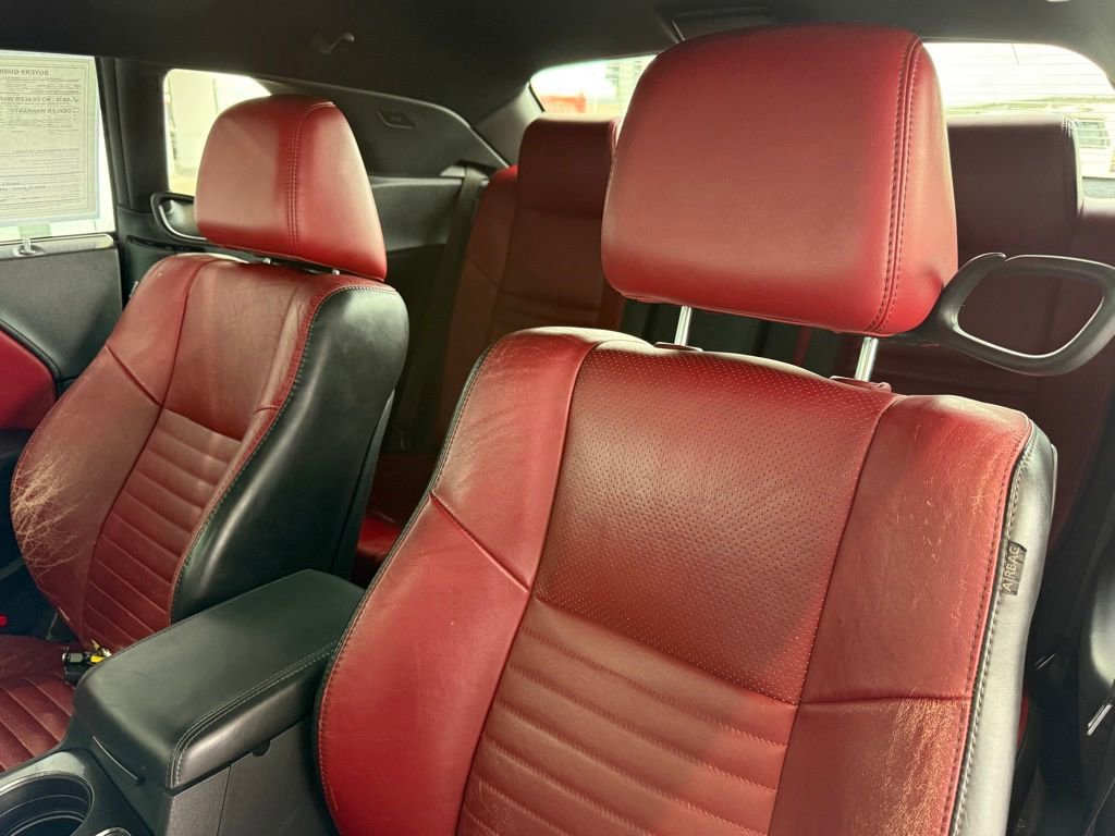 Used 2014 Dodge Challenger SXT Plus RWD image 21