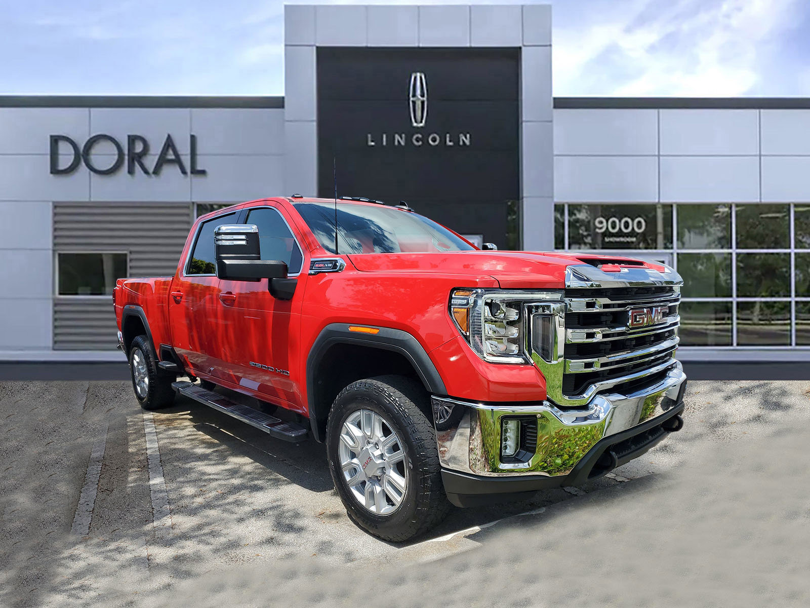 Used 2022 GMC Sierra 2500 SLE w/ SLE Convenience Package image 1