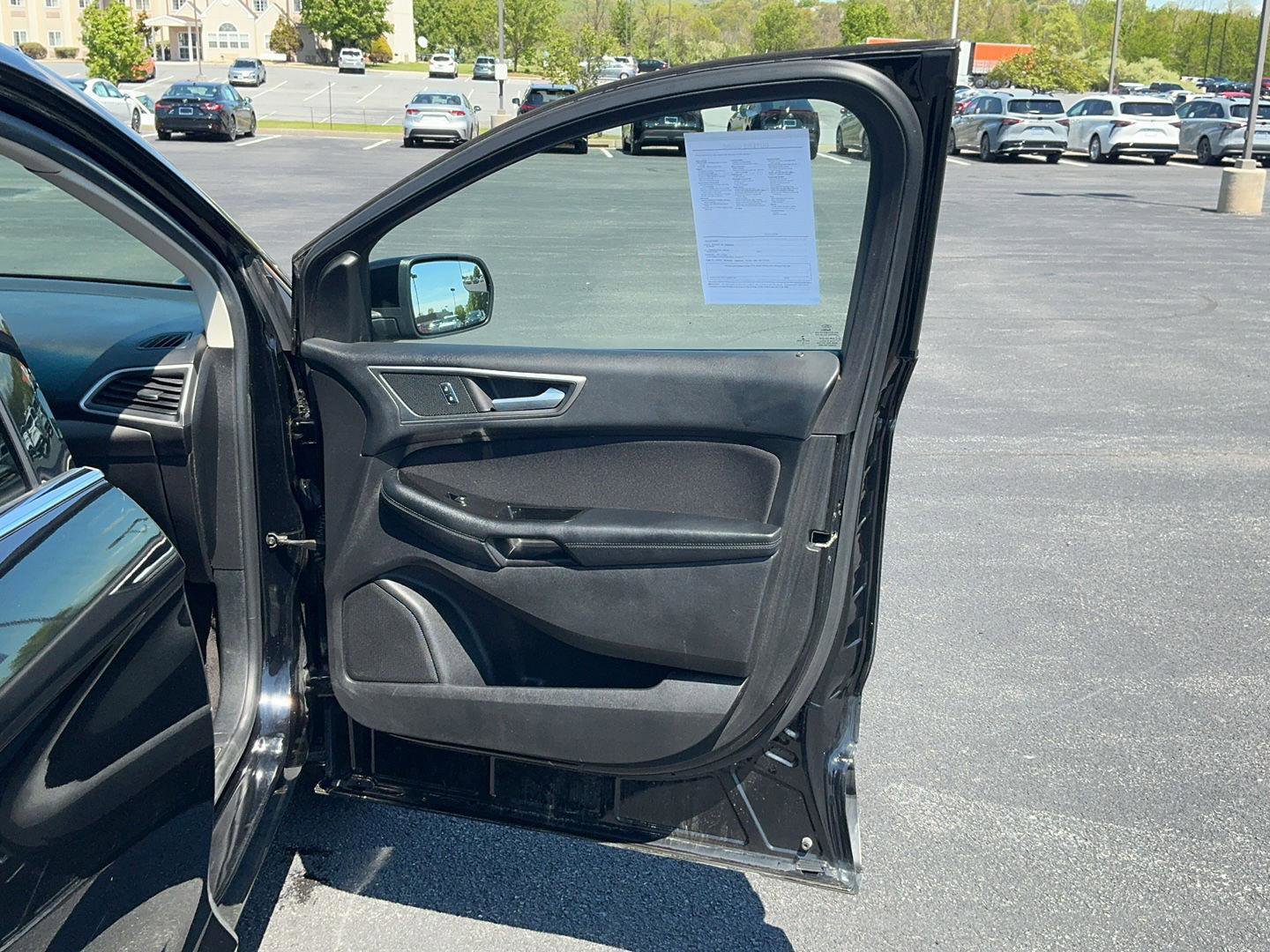 Used 2017 Ford Edge SEL FWD image 26