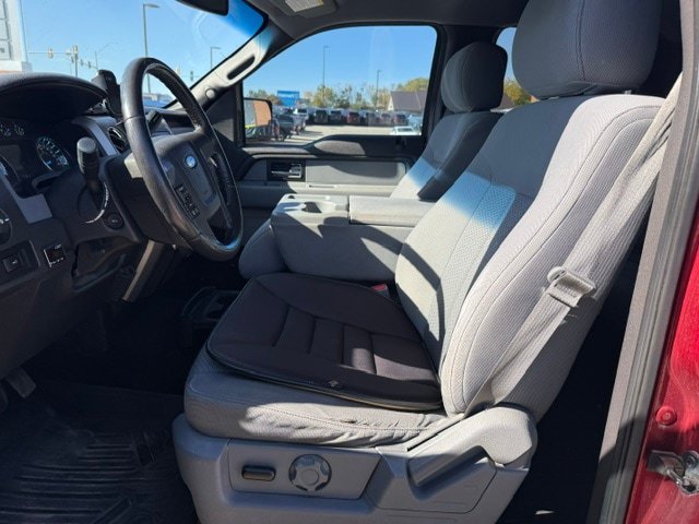 Used 2014 Ford F150 XLT w/ Equipment Group 302A Luxury AWD/4WD image 6