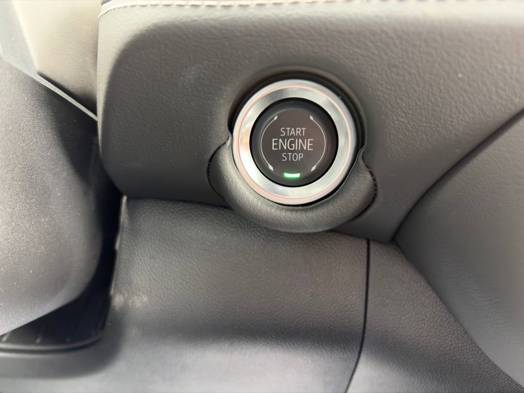 Used 2025 Chevrolet Tahoe Z71 image 27