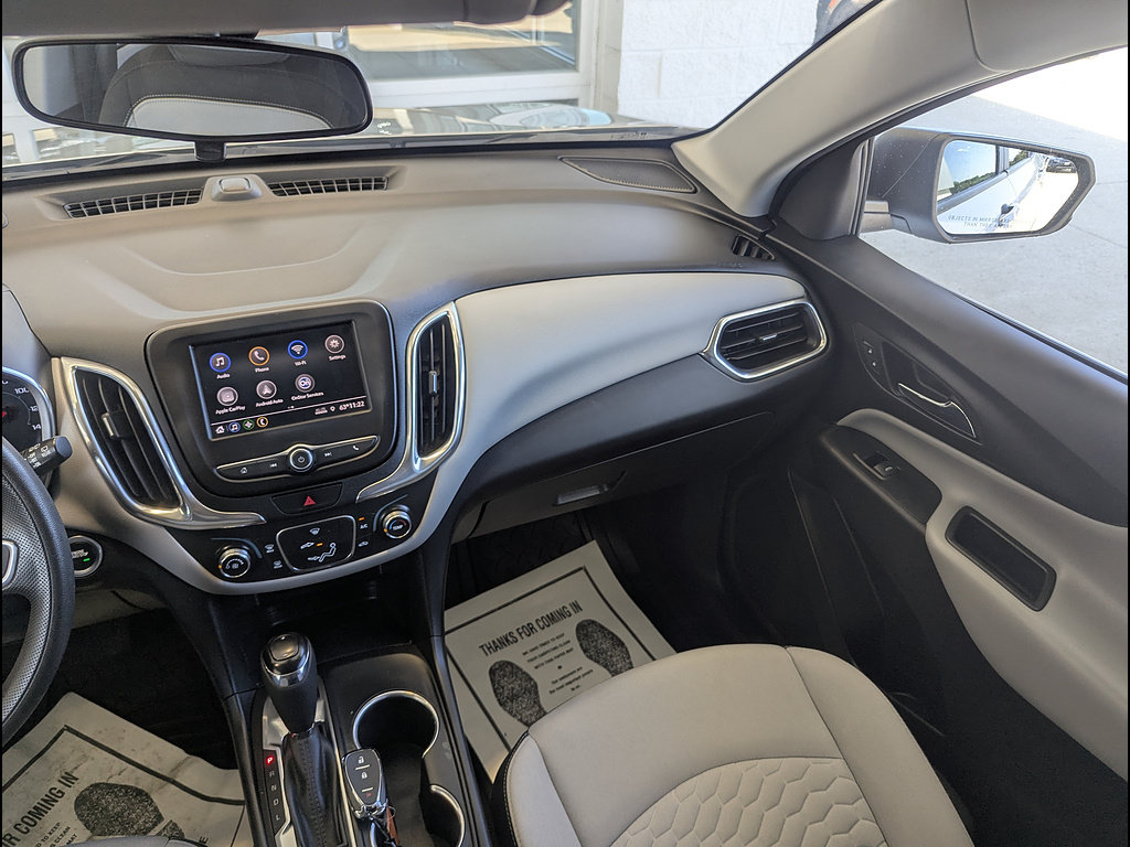 Used 2020 Chevrolet Equinox LS w/ LS Convenience Package AWD/4WD image 23