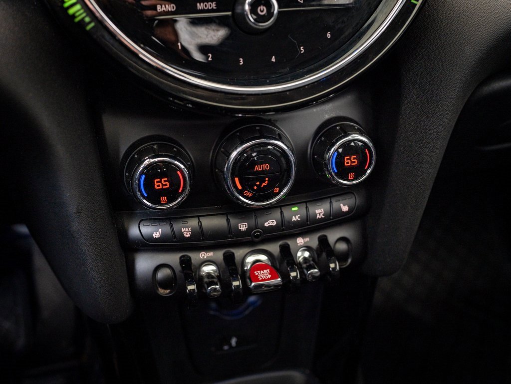 Used 2023 MINI Cooper 2-Door Hardtop image 31