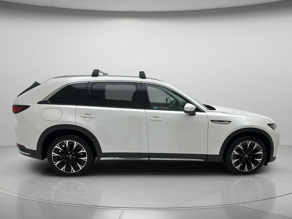 Used 2024 MAZDA CX-90 Plug-In Hybrid w/ Premium Pkg AWD/4WD image 6