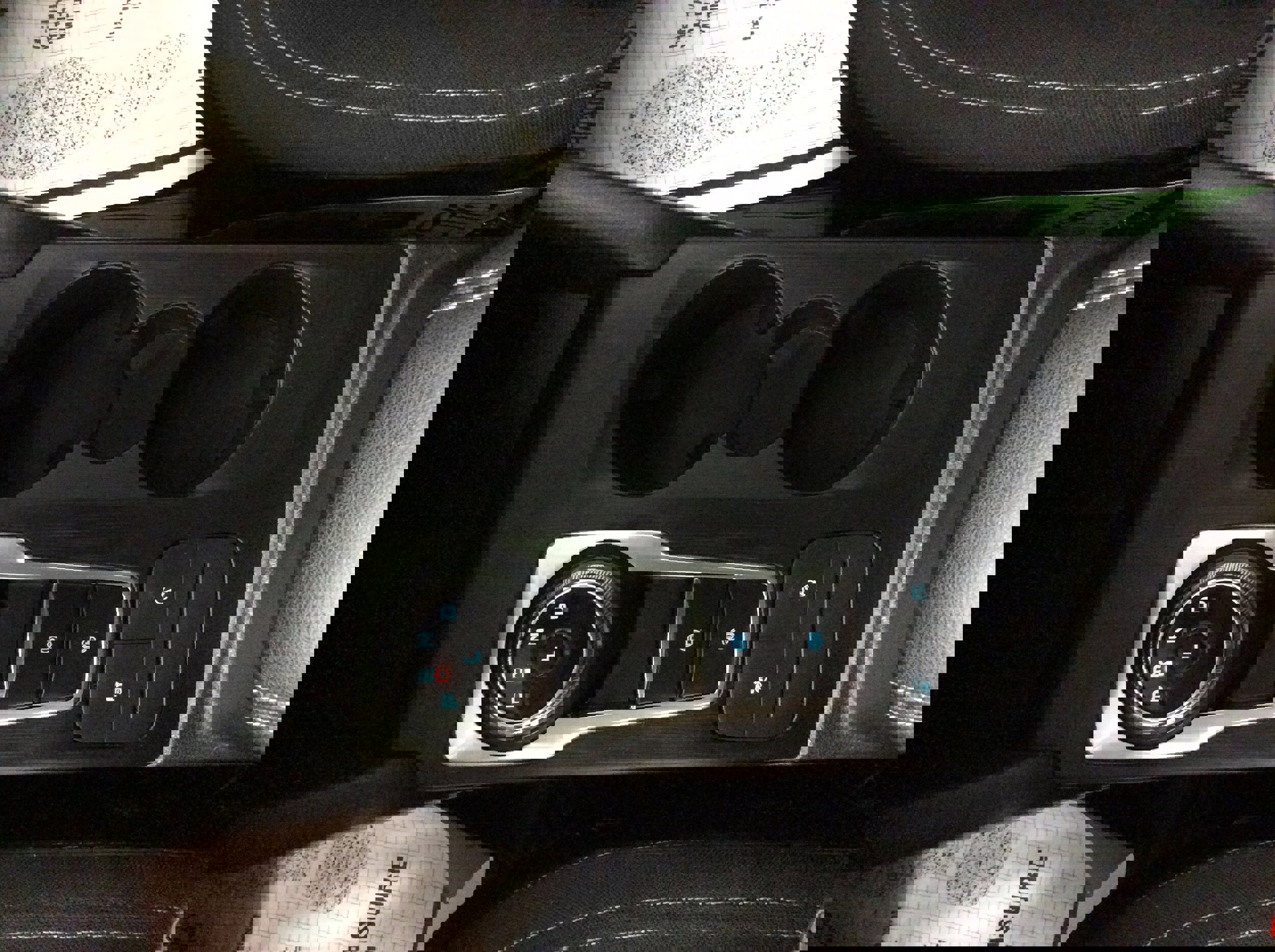 Used 2023 Ford Escape AWD image 26