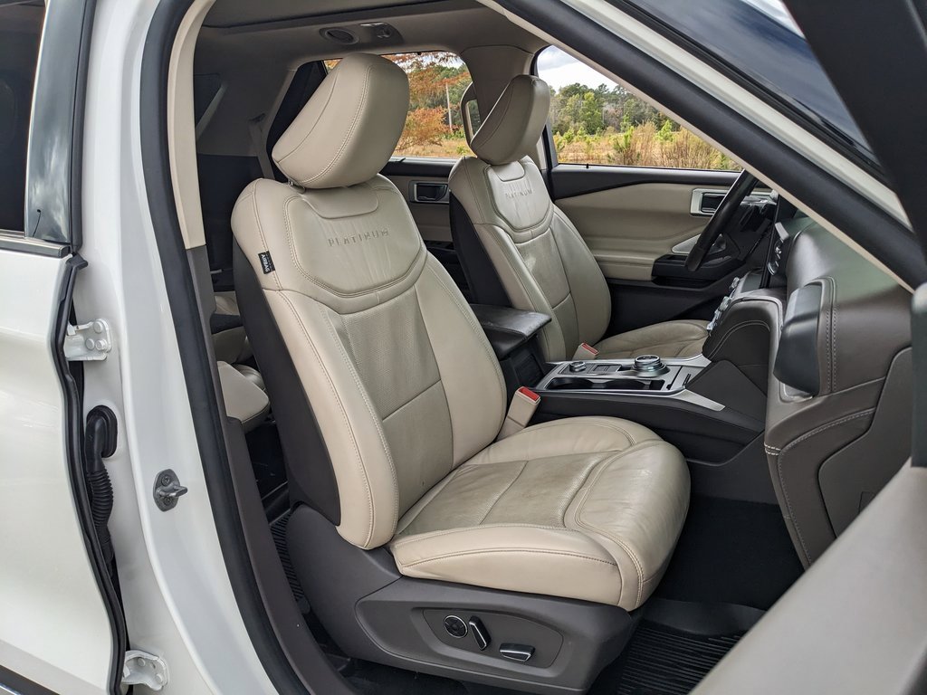 Used 2020 Ford Explorer Platinum w/ Premium Technology Package image 54