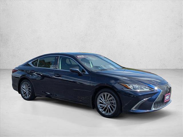 Used 2019 Lexus ES 350 Ultra Luxury video 3
