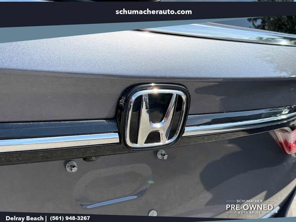 Used 2024 Honda Odyssey Touring image 17