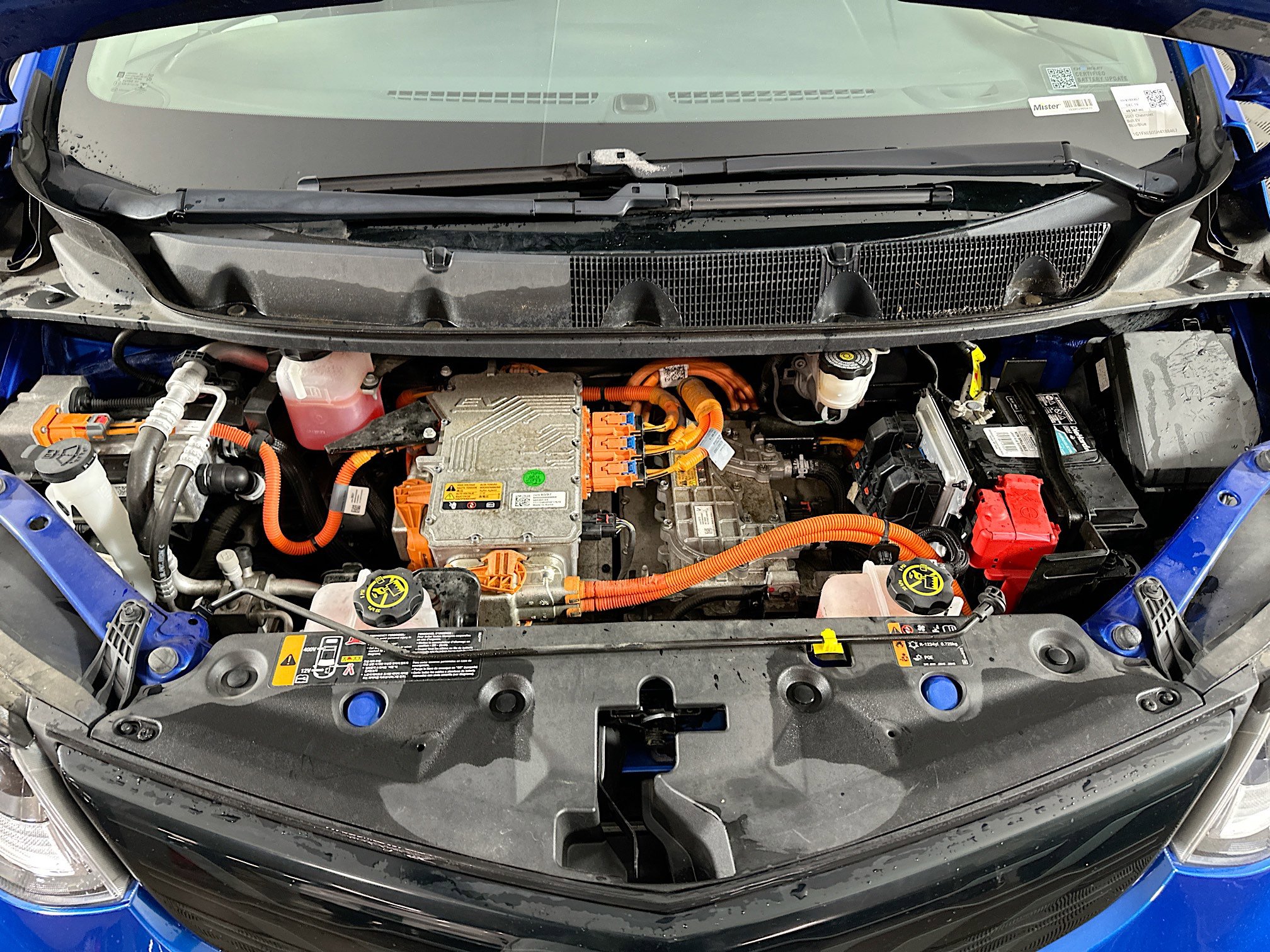 Used 2017 Chevrolet Bolt Premier w/ Driver Confidence II Package image 30